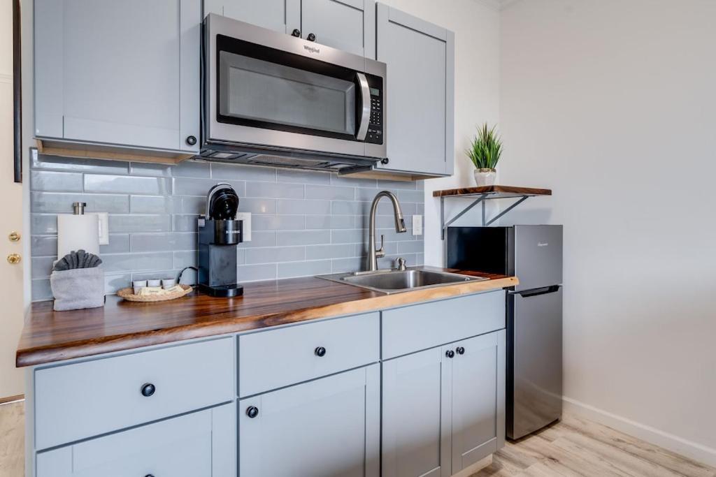 Unit 16 Maui Ohana Modern Appartamento Wailuku